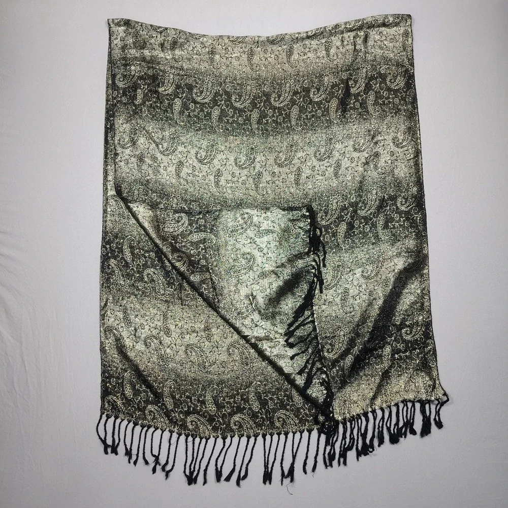 Pashmina Scarf Wrap Women OS Gold Black Metallic Paisley Silk Blend Fringed